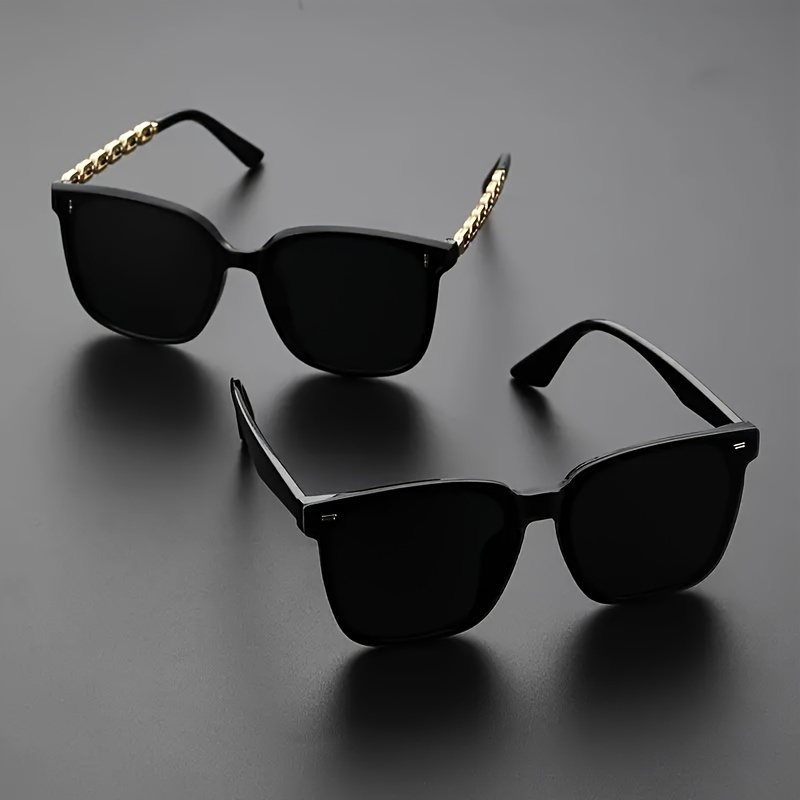 

2pcs Cool Men's Black Fashion Glasses, Rivet Style Chain Temple Trend Style Travel Glasses With Rhinestones