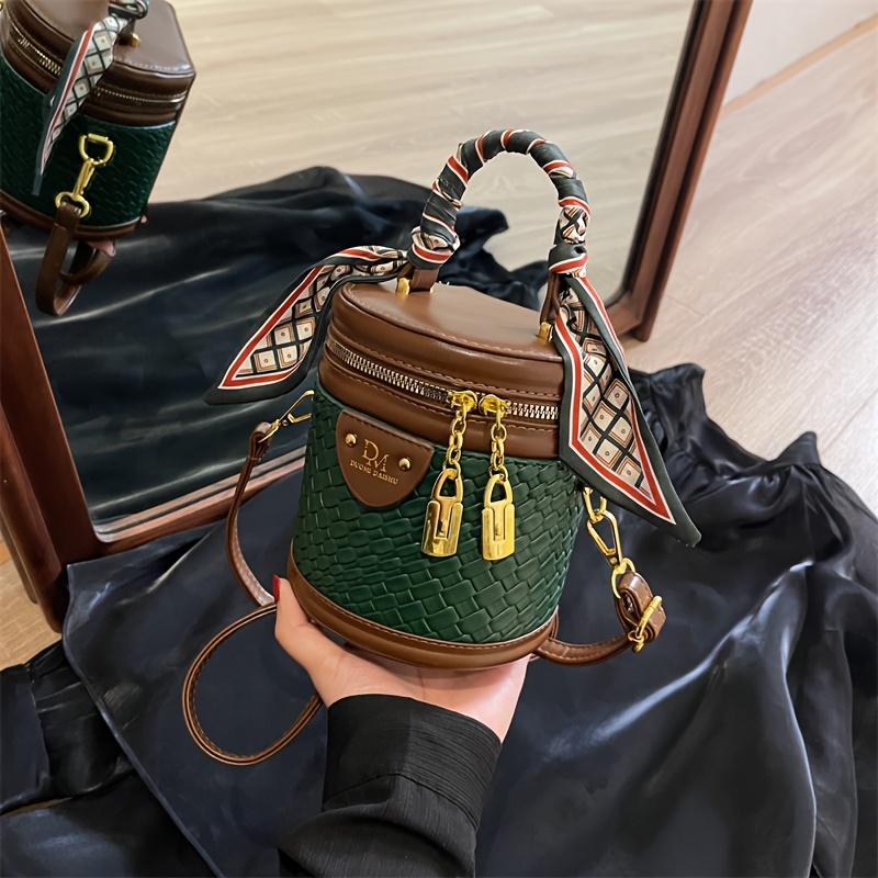 Premium Retro Color-block Wealth Bucket Bag Women's 2026 Summer Scarf Handheld Water Bucket Bag Texture Crossbody Bag