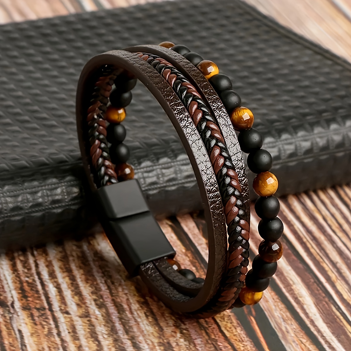 Image of 1pc Women's Fashion For Autumn And Winter, Vintage Braided Black Stone, Beaded Eye Faux Leather Braided Stacked , Men's Fashion Gift For Boyfriend And Father