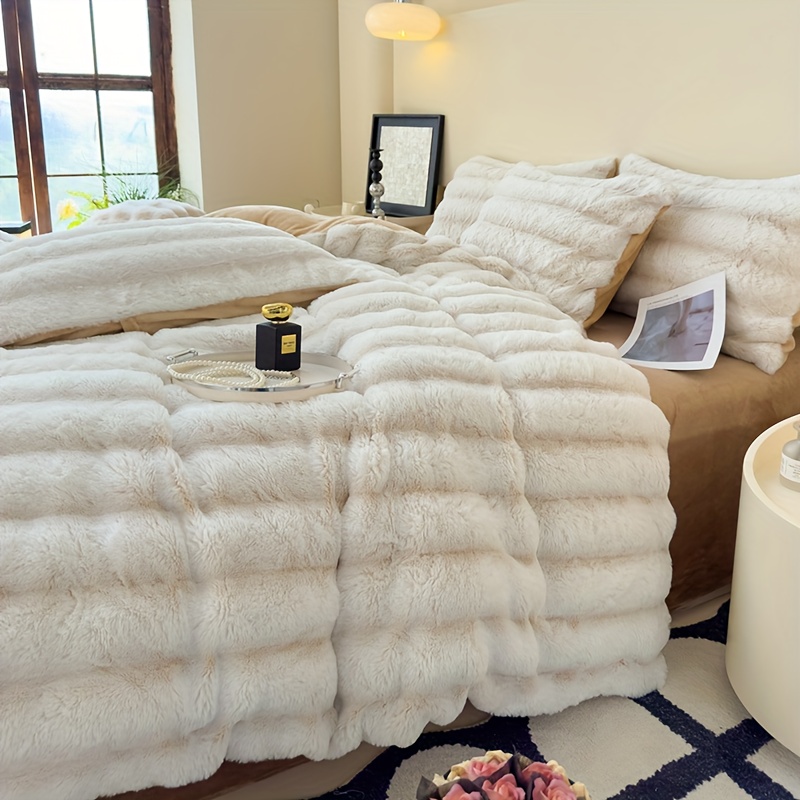 High Luxury Thick Striped Rabbit Like Plush Blanket, Autumn and Winter Thick Bed Blanket Cover, Skin Friendly and Comfortable, Providing All Day Warmth and Comfort, Suitable for Sofas, Beds, Offices and Travel, Multi-purpose Blankets, Holiday Gifts - Image 7