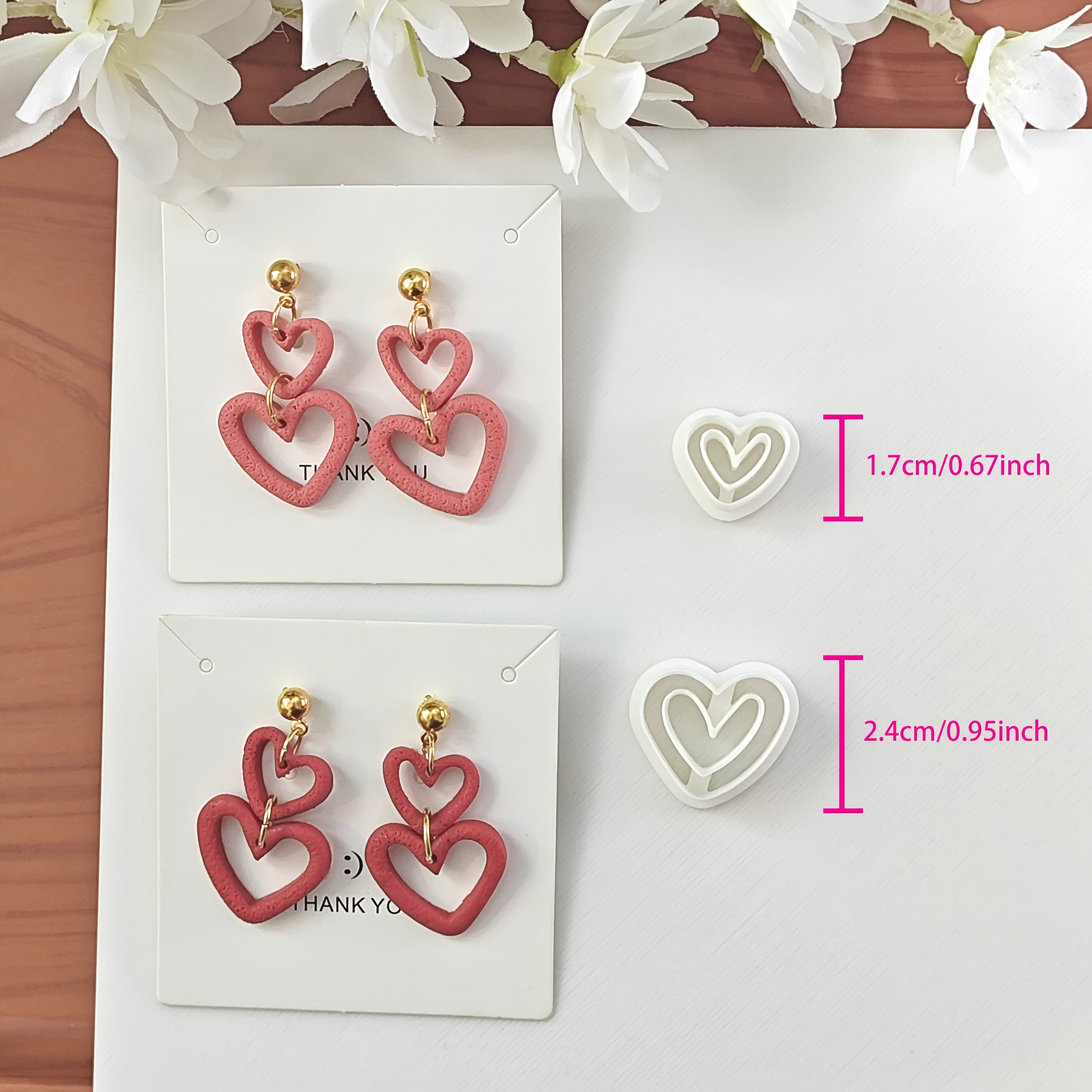 TEMU 2pcs Thanksgiving Theme Hollow Heart Pattern Polymer Clay Cutters - Plastic Material Jewelry Making Kit, Valentine's Day Theme Heart Shaped
