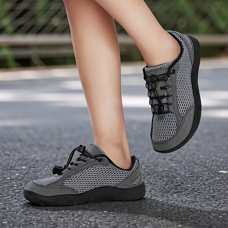 Men's Plus Size Wide-Toe Breathable Mesh Sneakers