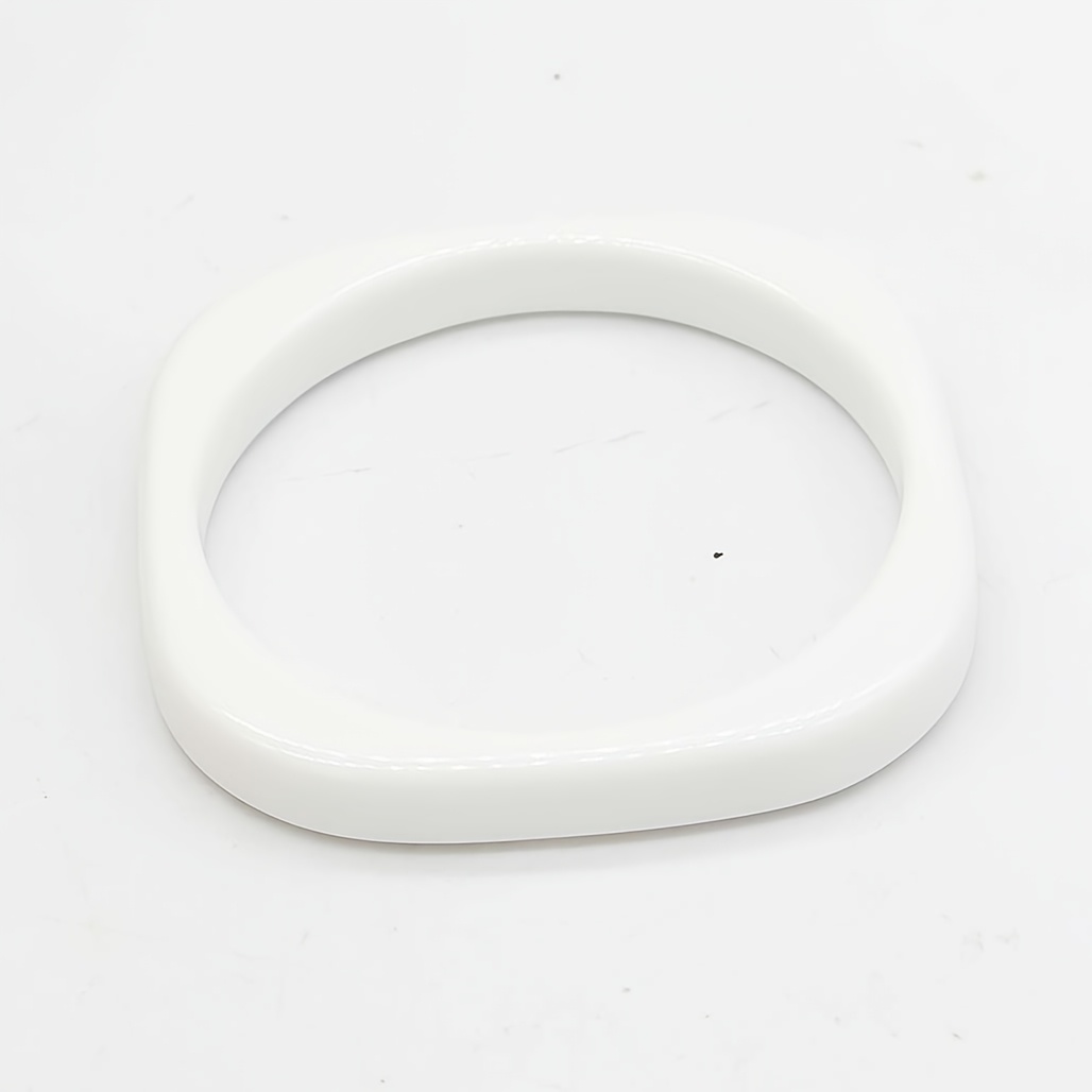 TEMU A Large White Bangle Made Of Irregular Resin, Designed In A Minimalist Style For Women, Suitable For Weighing Under 110