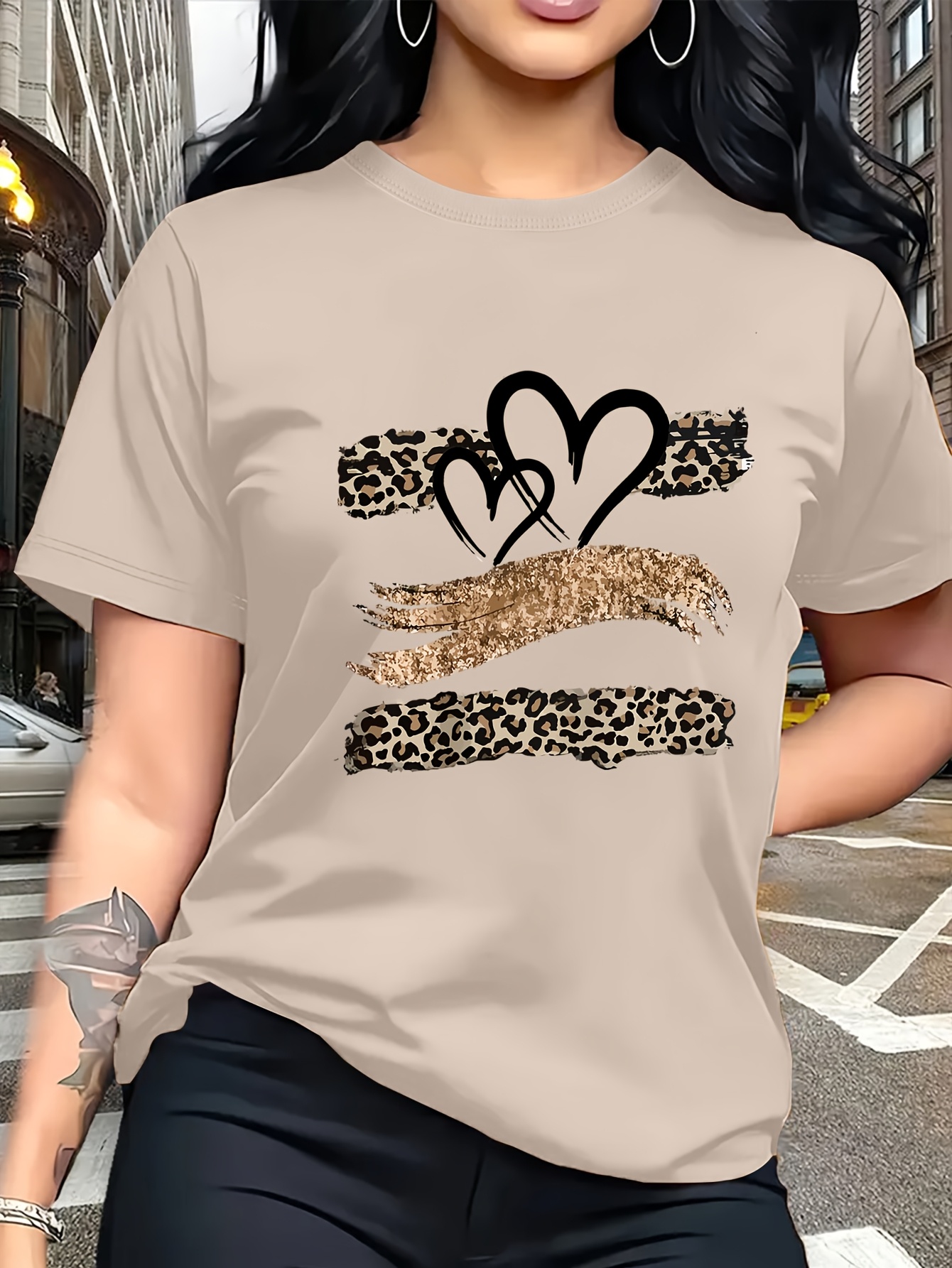Leopard Print Heart Glitter-themed Pattern Print, Fashionable Breathable T-shirt, for Family Travel,, Casual S, Daily Commutes, Matching Outfits for Sisters, Versatile T-shirt 30057