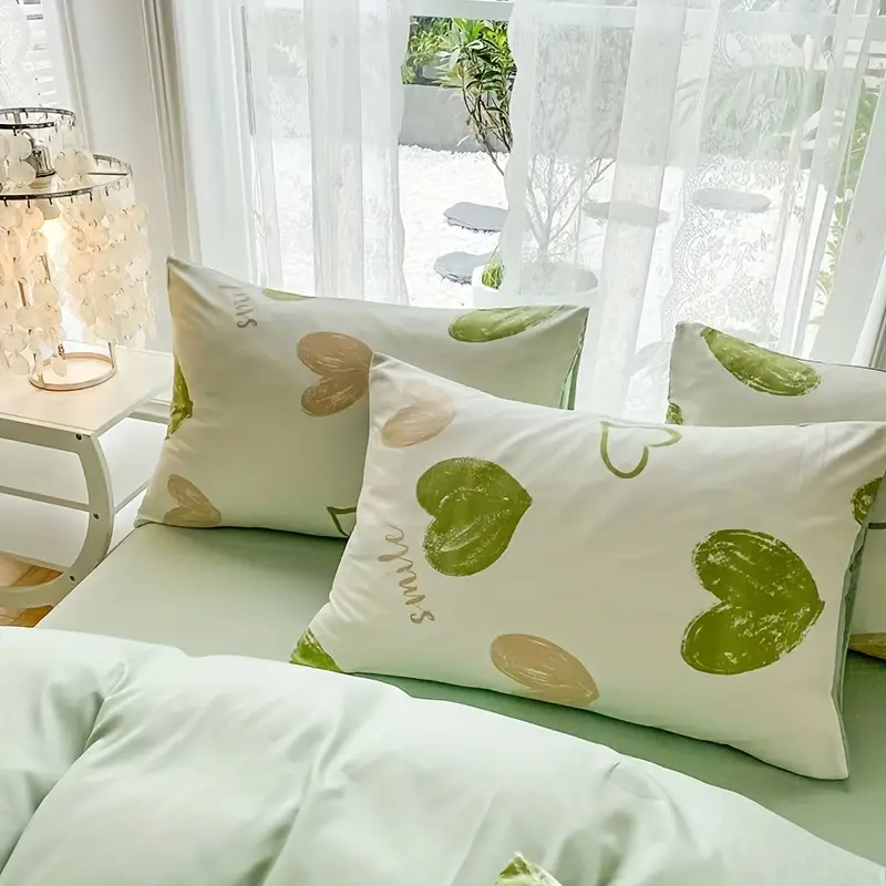 hypoallergenic floral pillowcases set of 2 machine washable polyester envelope closure pillow covers with deep pocket for bedroom and dorm decor garden flower print details 3