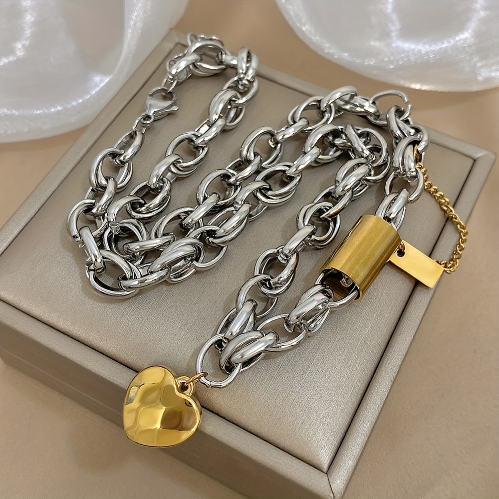 2pcs Romantic Heart Pendant Bangle and Necklace Set
