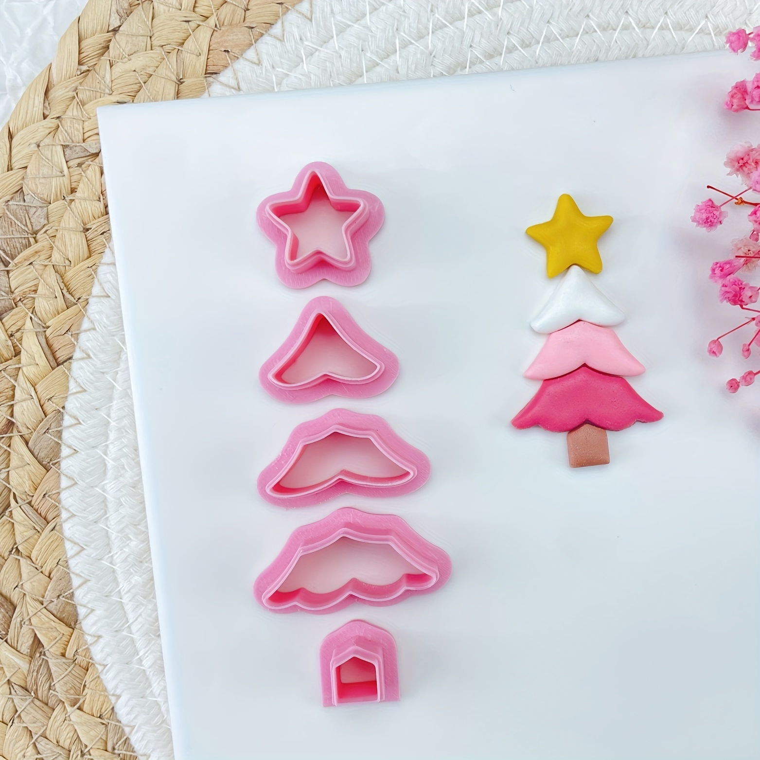 

5pc Christmas Tree Clay Cutter Set – Plastic Polymer Clay Cutting Tools For Diy Jewelry & Ornament Crafting – Tree Shape Cookie Cutters Kit For Festive Art – No-power Creative Design Accessories