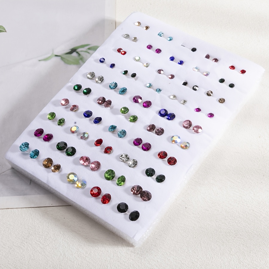 

1 Card, 50 Pairs Of Creative And Sweet Colorful Round Earrings Suitable For , Holiday Wear, Gift , Couple Gift, Happy New Year Gift