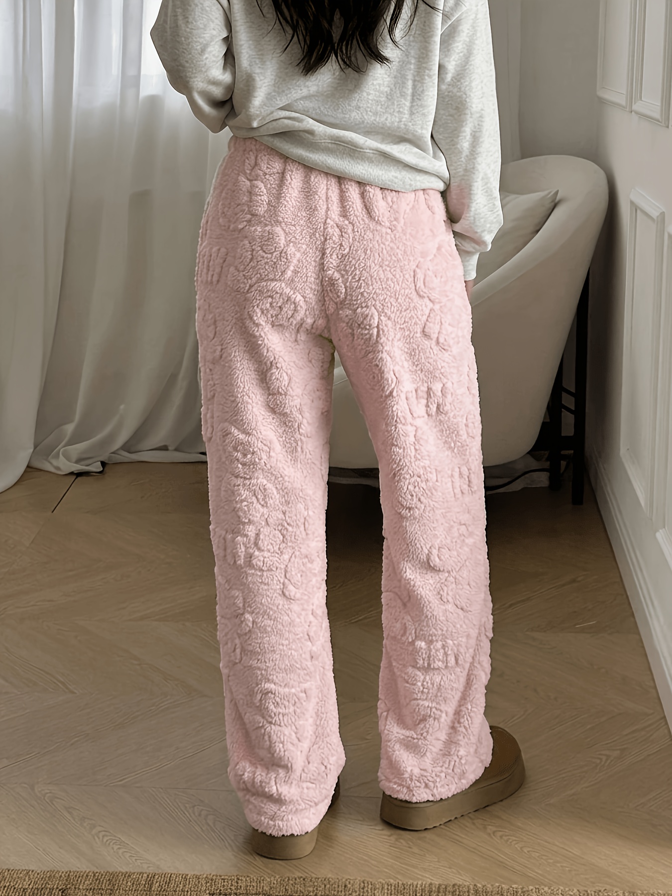 dames slaapbroek met hoge taille, verdikt koraalkleurig rechte  , dikke en warme pluchen loungewearbroek, losvallende lange broek geschikt als bovenkleding. met reliëfberenpatronen als subtiele details, die ze onderscheiden van gewone   pluchen broeken. sterke textuuruitstraling met een