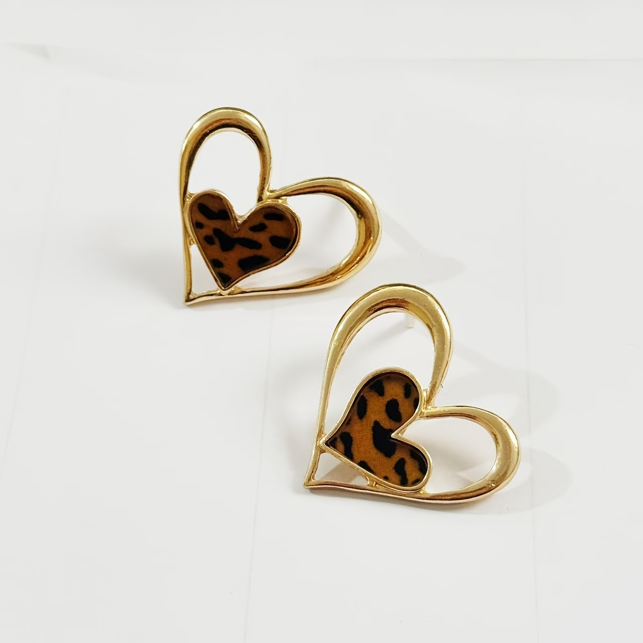 1 Pair Of Vintage Exquisite Fashionable High-end Leopard Print Stud Earrings