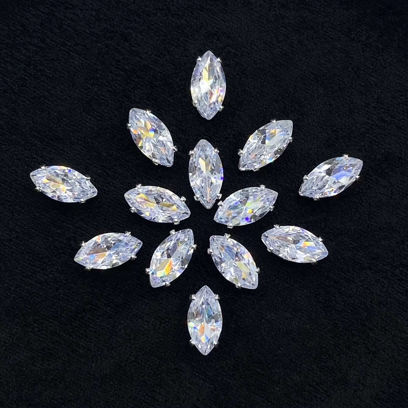 30 Zirconia Rhinestone Hand-sewn Drills For , Shoes, And Hats Decoration