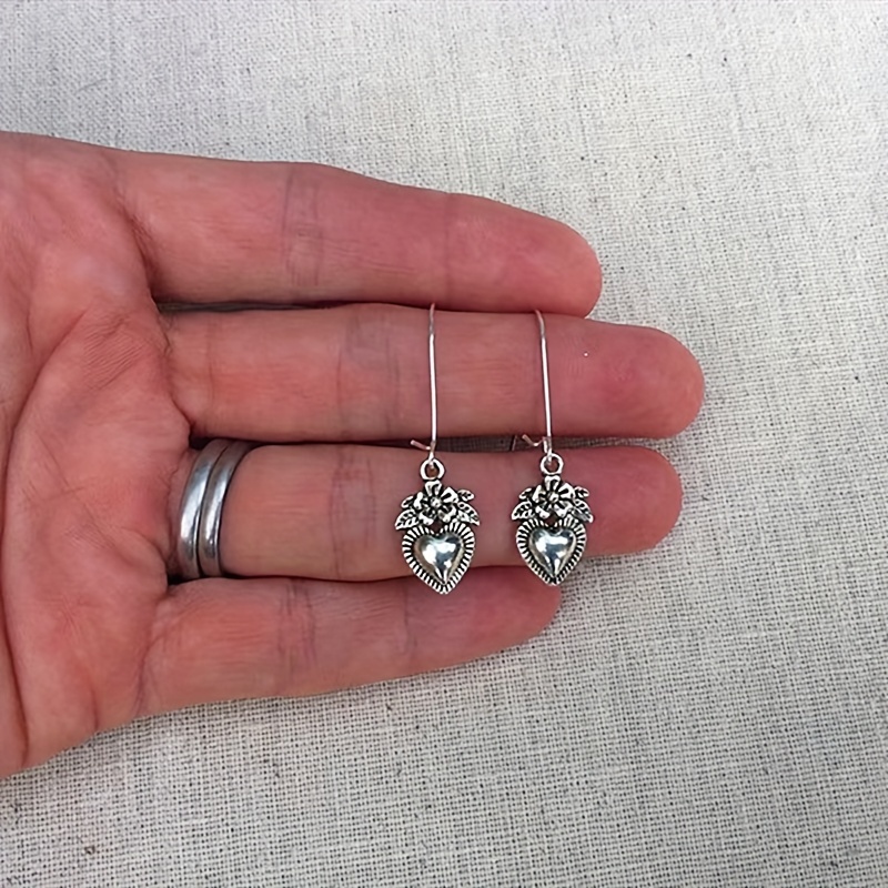 Women's Vintage Unique Silvery Heart Drop Earrings