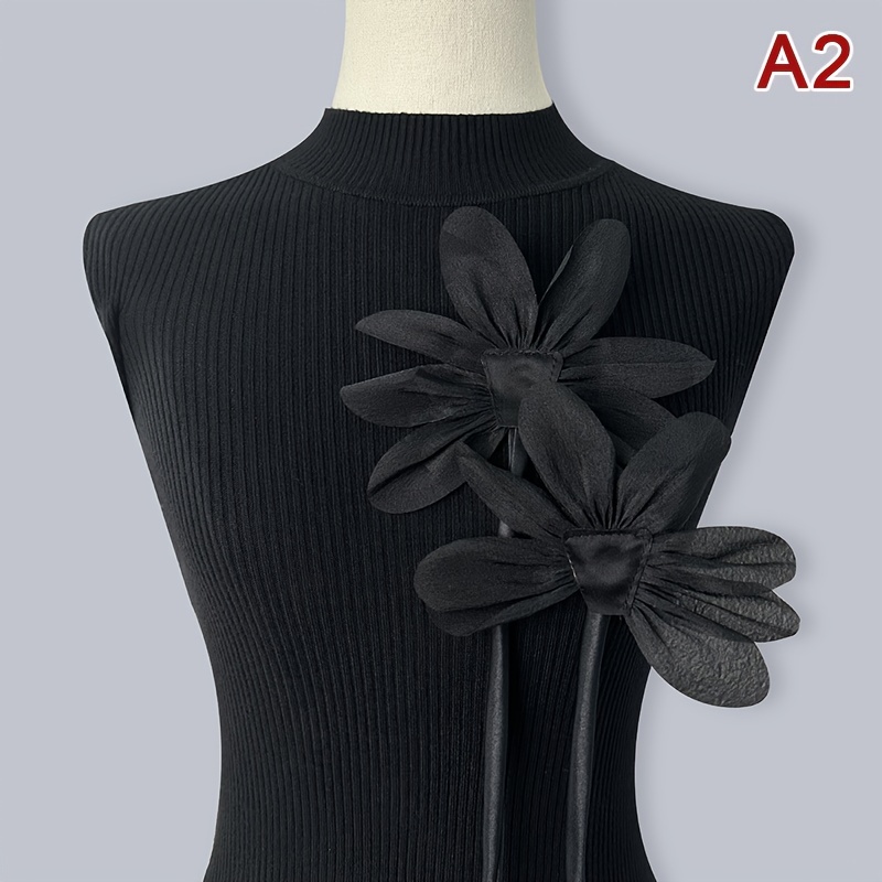 

2pcs Cloth Fabric Black & White Flower Brooch Pins Lace Flower Corsage Lapel Pins Handmade Jewelry Wedding Party Accessories