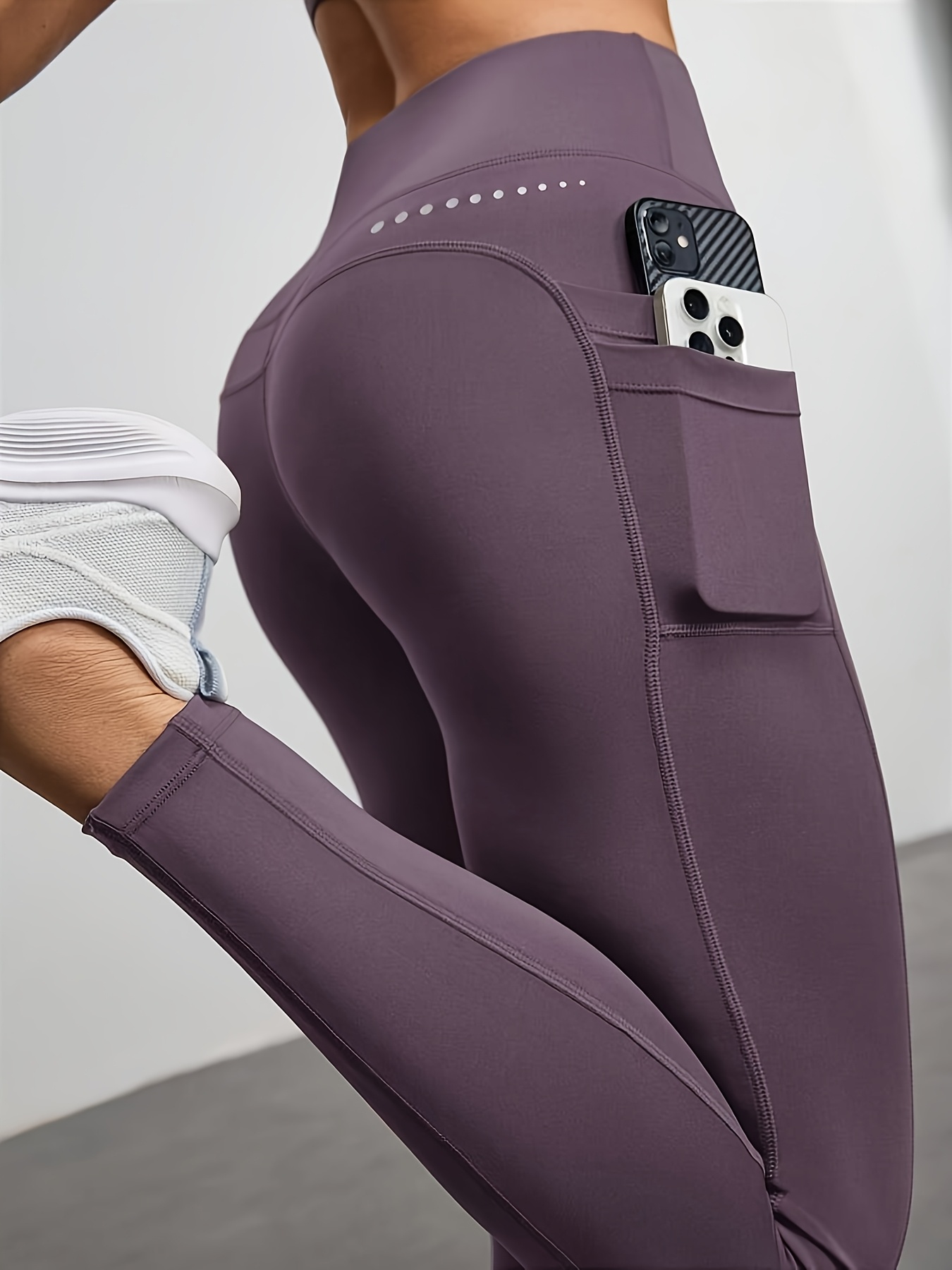womens high waisted pocket leggings with a   lifting design side pockets for phone storage high   for a   suitable for   yoga and everyday workouts