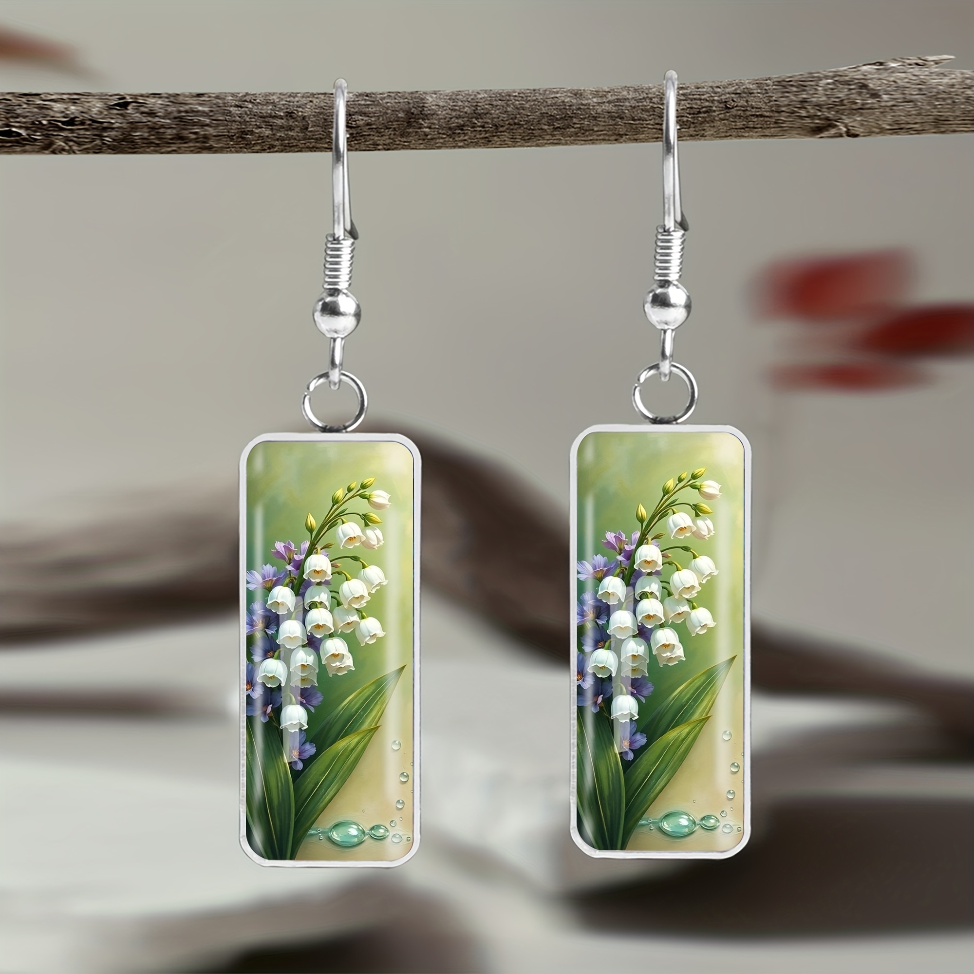 E-shop Ein Paar grüne Ohrringe mit Blättermuster und weißen Blumen aus 316 Edelstahl, im klassischen Pastoral-Stil, geeignet für Männer und Frauen als
