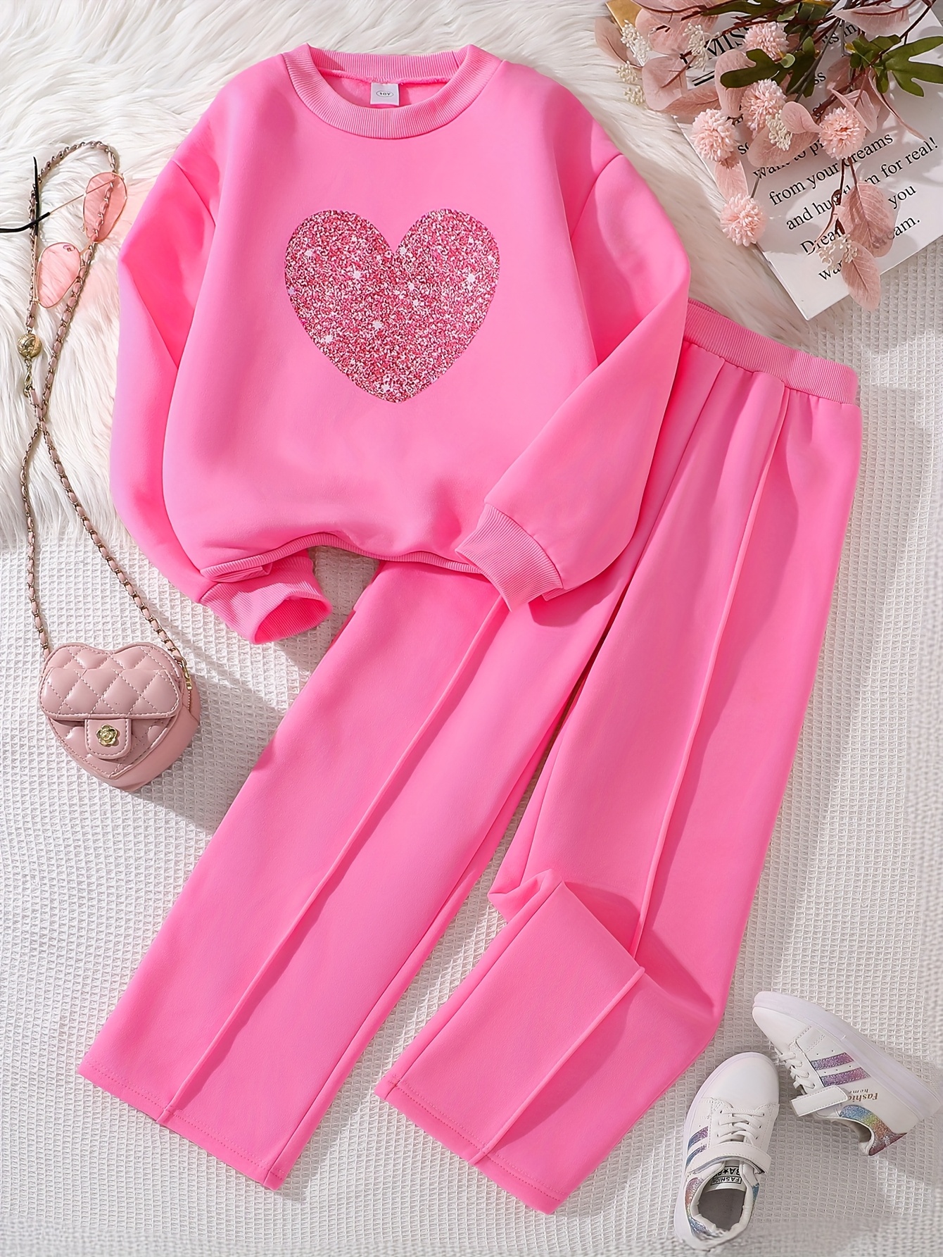 2pcs Set Cute Solid Color Plush Heart Sweatshirt and Pants