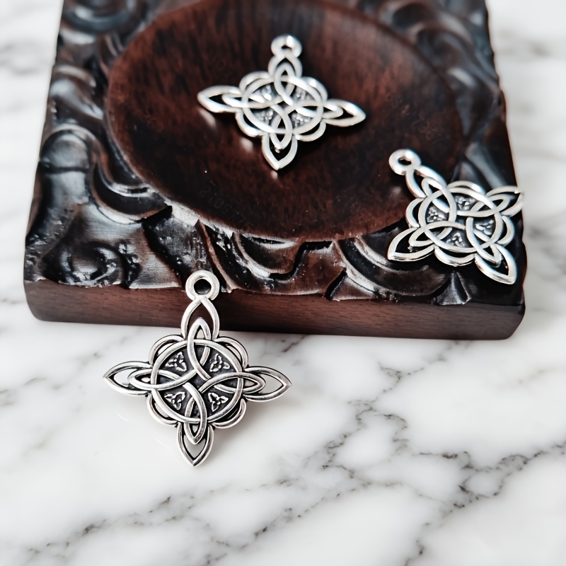8pcs Vintage Zinc Alloy Pendant Charms for Jewellery Making