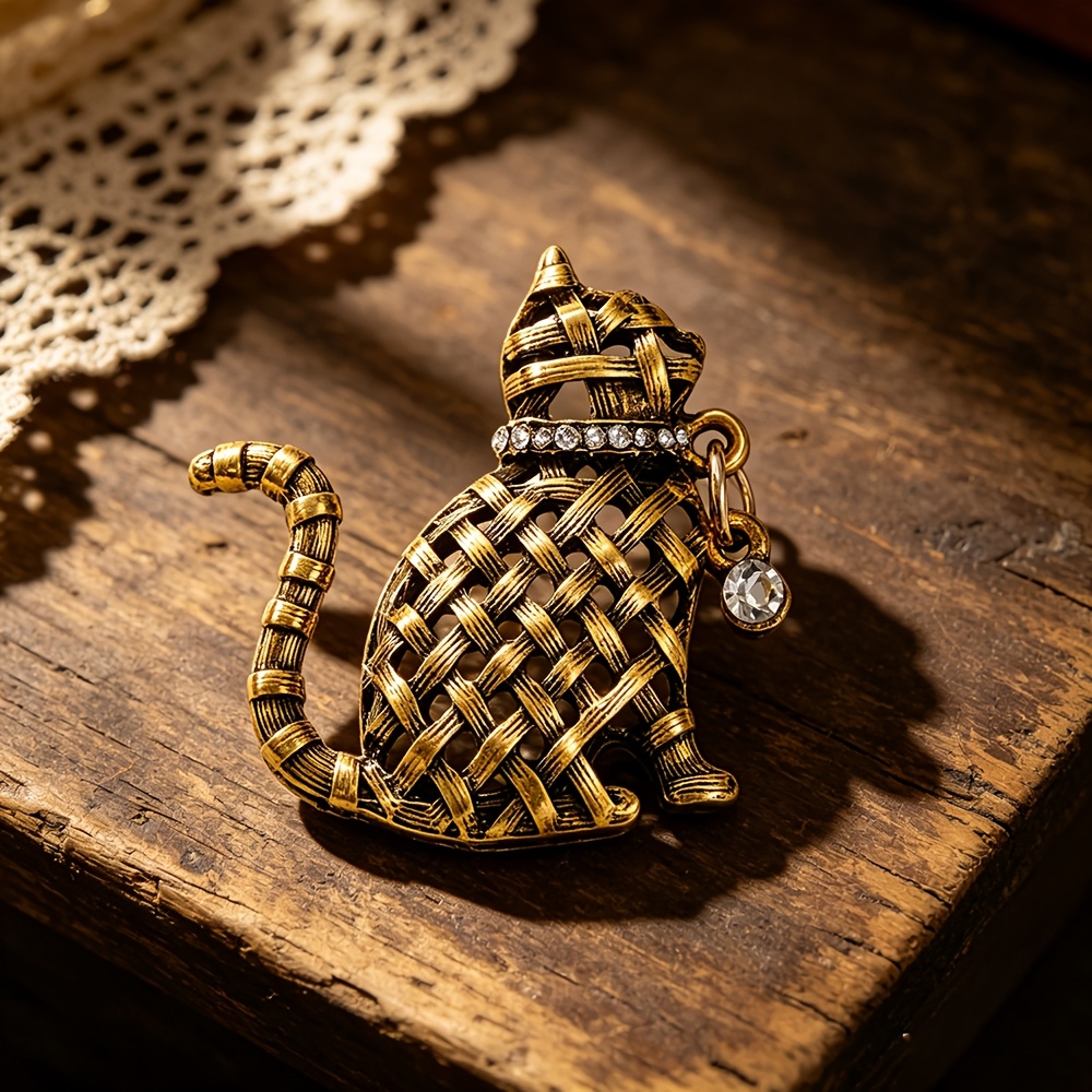 TEMU 1pc Vintage Distressed Hollow Cat Brooch For Men And Women, Exquisite Light Luxury Literary Style Pendant Kitten Animal Pin, Suitable For Coat