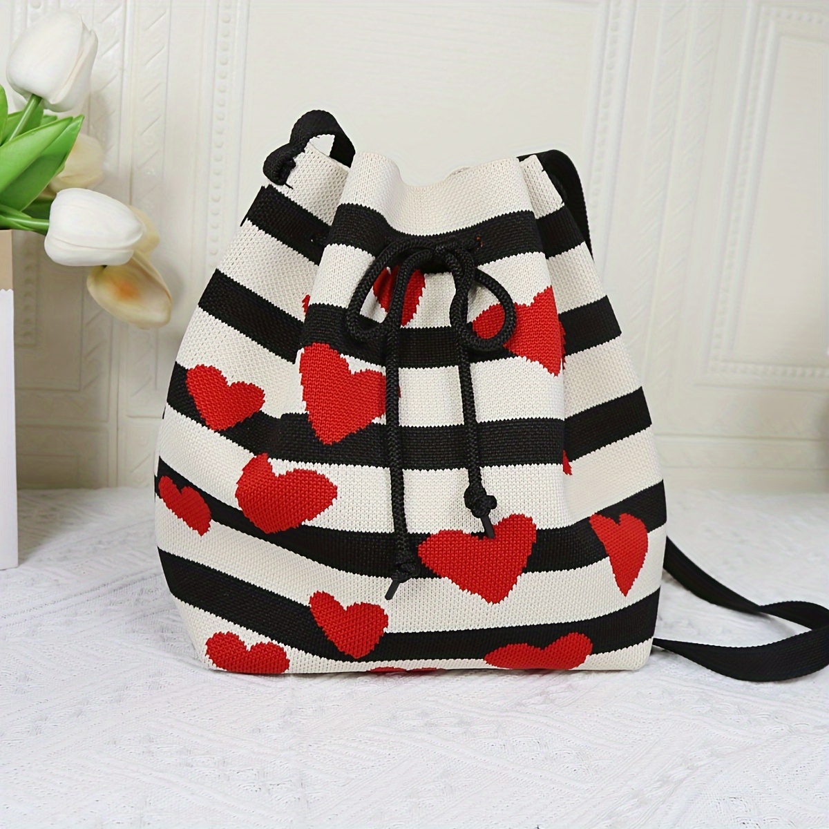 

2024 New Red Heart & Striped Pattern Bucket Bag, Classic Drawstring Design Small Knitted Shoulder Bag