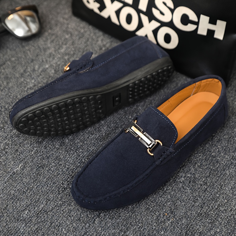 A Set of Stylish, Single-Color Luxury Casual Shoes for Men, Featuring a Round Toe And Flat Design, Comfortable Slip-On Style, Suitable for Different Events