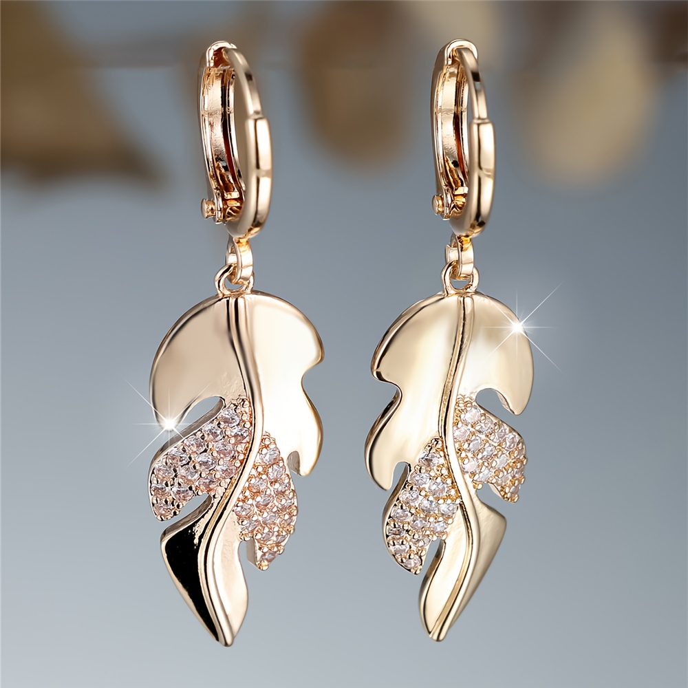 E-shop ANGOL Elegante Vintage Blattförmige Ohrringe mit Weißem Synthetischem Zirkonia - KC Goldplattiert, Perfektes Hochzeitstagsgeschenk für die Frau,