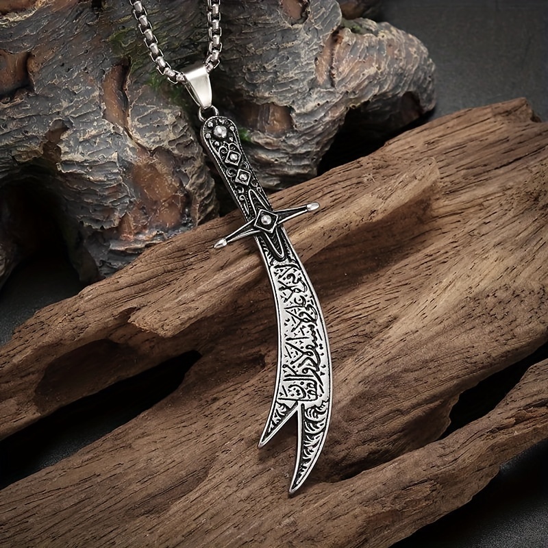 Unisex Retro Islamic Pendant Necklace for Casual Wear