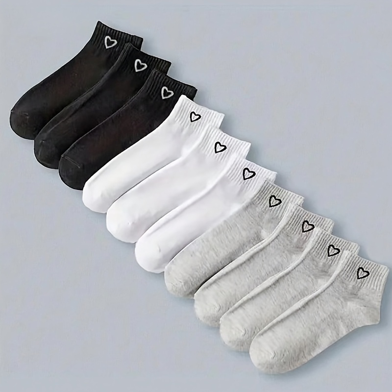 E-shop Vier-Jahreszeiten-Packung mit 10 Paar Unisex Grau Herz-Muster Knöchelsocken, Geeignet für Alle Jahreszeiten