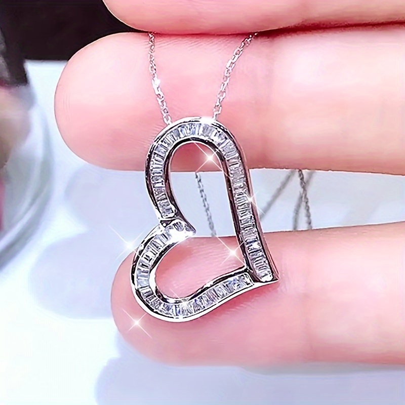 TEMU Fashion Delicate And Elegant Love Heart Pendant Necklace Ladies Trend Personality Jewelry Christmas Thanksgiving Holiday Birthday Gift