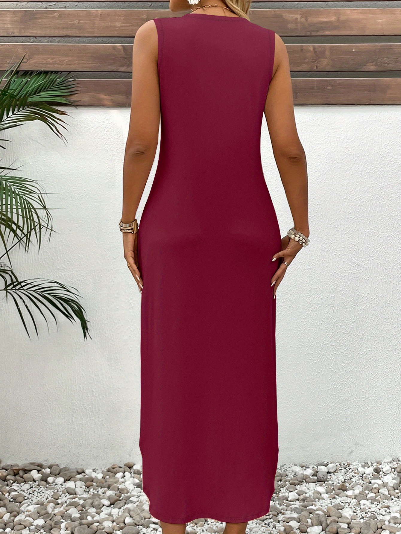 Women's Soft Stretchy Geometric Print Vest Dress - Casual Round Neck Summer Dress with Adjustable Straps, Machine Washable Comfort Fit for Casual Attire, Medium Elasticity Fabric