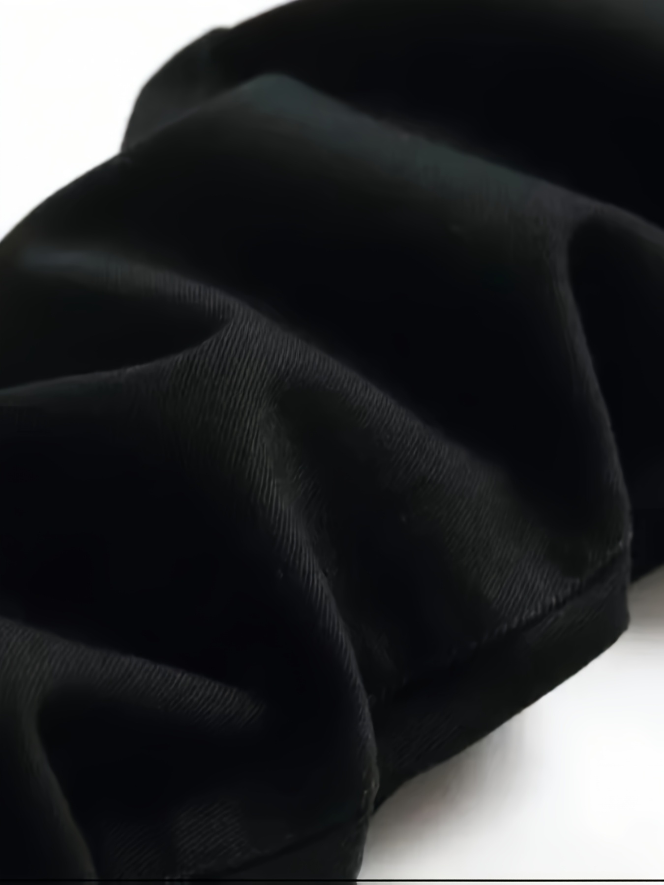 New Spring And Autumn Collection for Men, Featuring Slim-Fit Pants Made of Stretchy Denim, Perfect for Casual And Stylish Looks with Comfortable Elastic Fabric