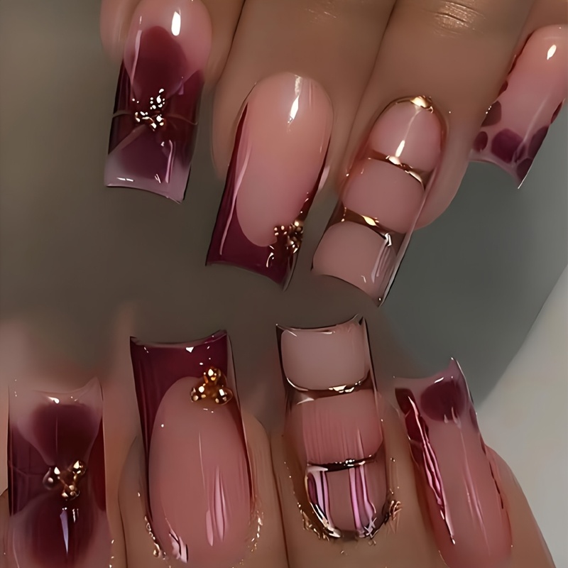 Image of 24pcs Vintage Red And -leaf Clover Medium Water Pipe Press-on Nails