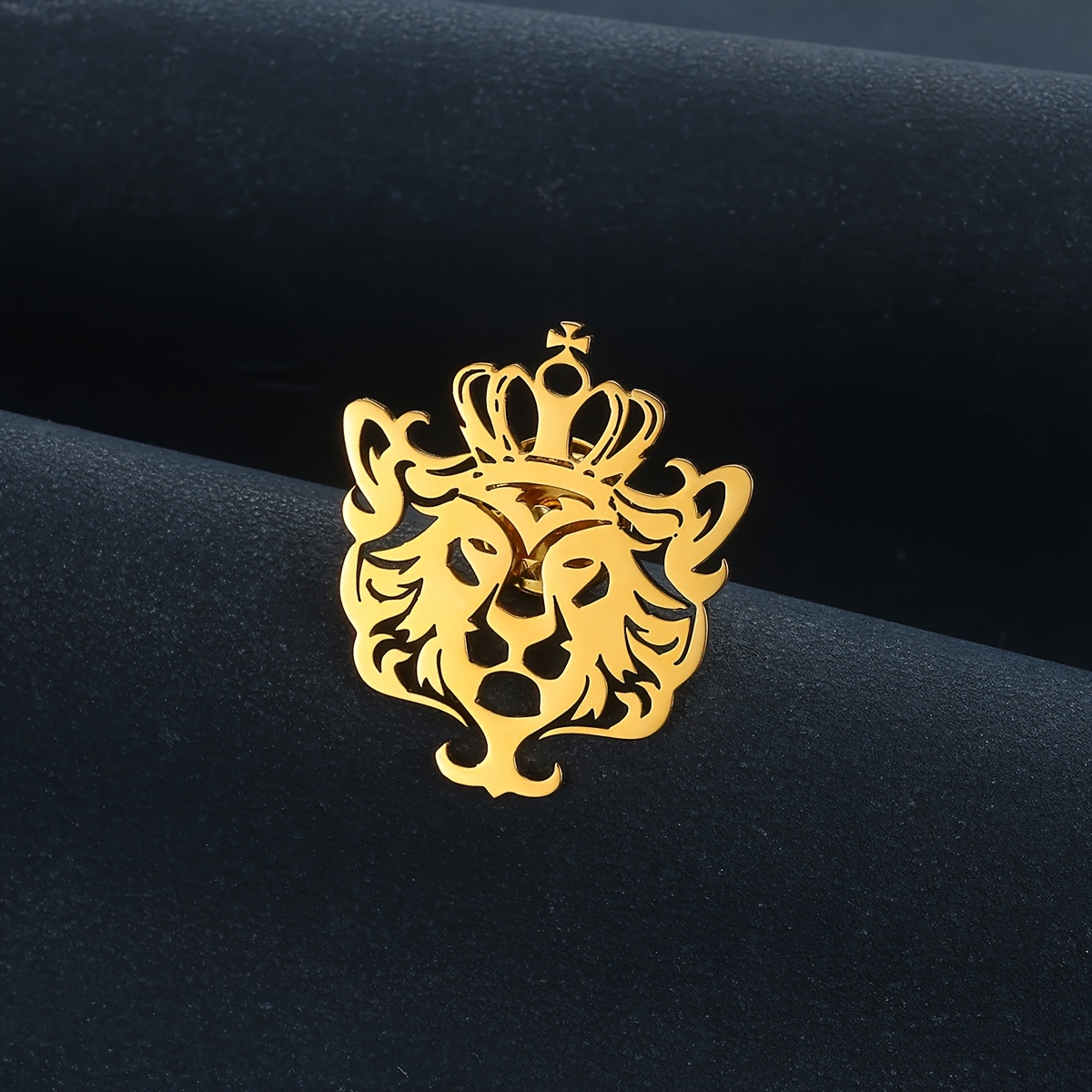 TEMU Custom-made Brooch Featuring A Unique Design Of A Alphabet Name, Ideal For Men's Creative Jewelry. This Minimalist Geometric Logo Brooch Is