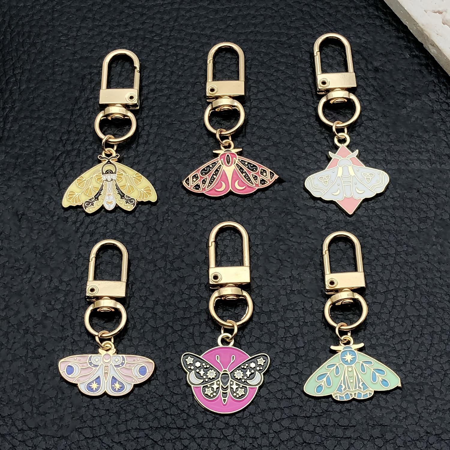 

6 Pcs Enamel Keychains - Alloy Halloween Decoration Key For Car , Backpacks, Wallets - And