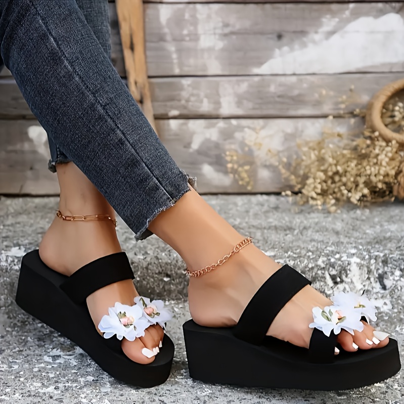 Women's Black Floral Slide Sandals - Summer Casual Wedge Heel with White Flower Decor, Open Toe, EVA Sole, Comfortable Outdoor Beach Shoes, Ladies Sandals