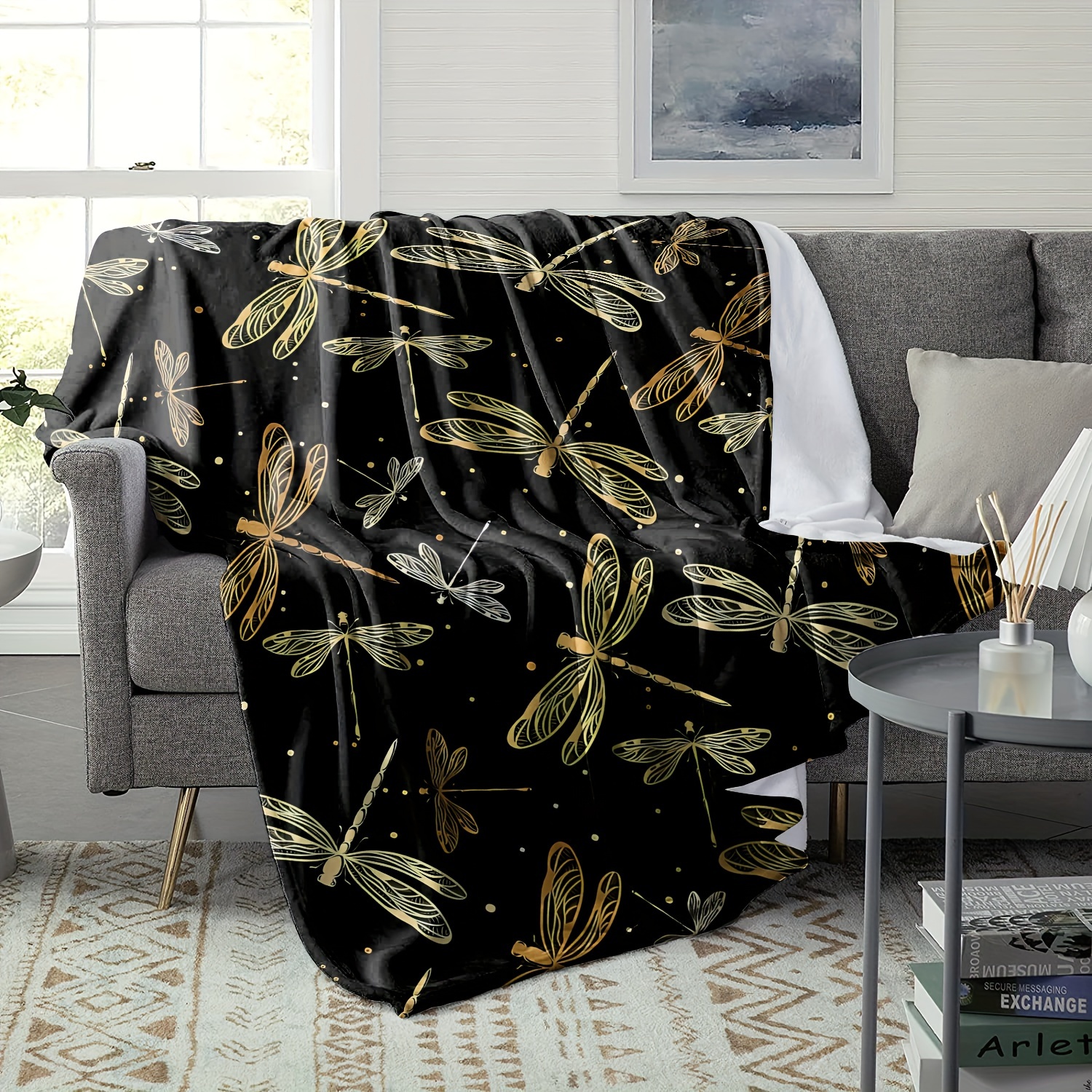 

Soft & Cozy Dragonfly Flannel Throw Blanket - Perfect Gift For Women, Mom | All-season Comfort For Couch, Bed, Chair | Hypoallergenic, Machine Washable | Golden & Black