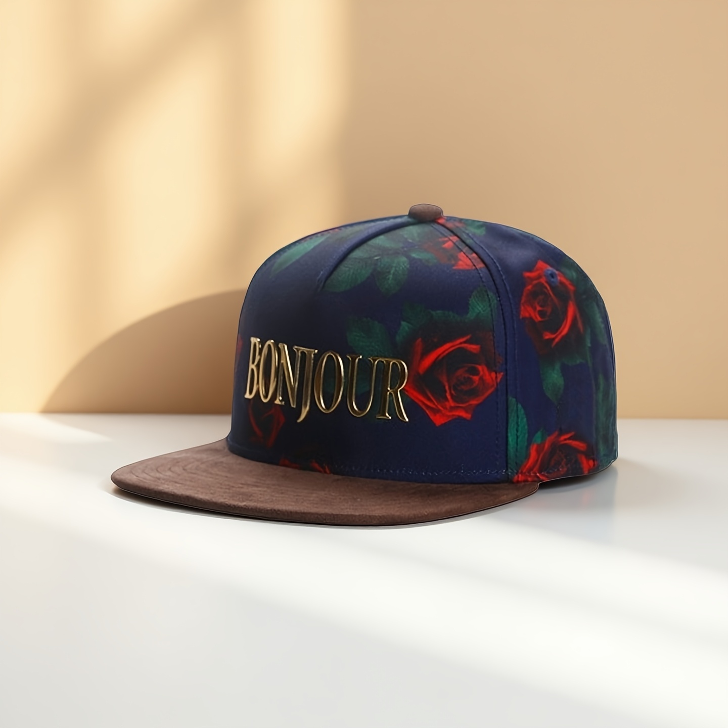 E-shop Französischer Stil Navy & Rote Rosen Druck Snapback Mütze mit Brauner Krempe & Goldener Beschriftung - Vintage Blumen Unisex Kappe Geeignet für