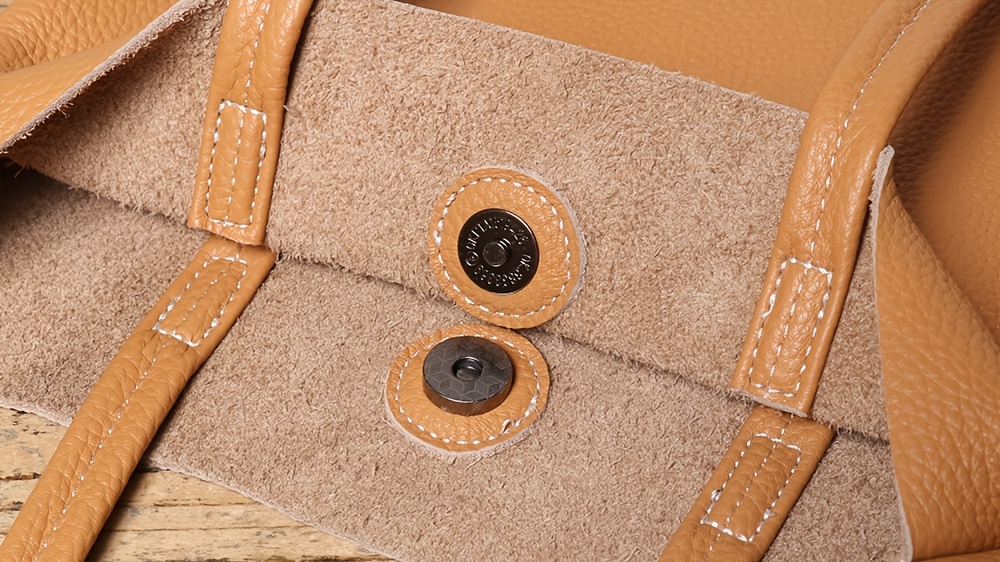 New Genuine Leather Women's Bag, Gym Bag, Handbag, Minimalist Versatile Tote Bag, Large Capacity Premium Trendy Shopping Bag, Top-Grain Cowhide Beach Bag