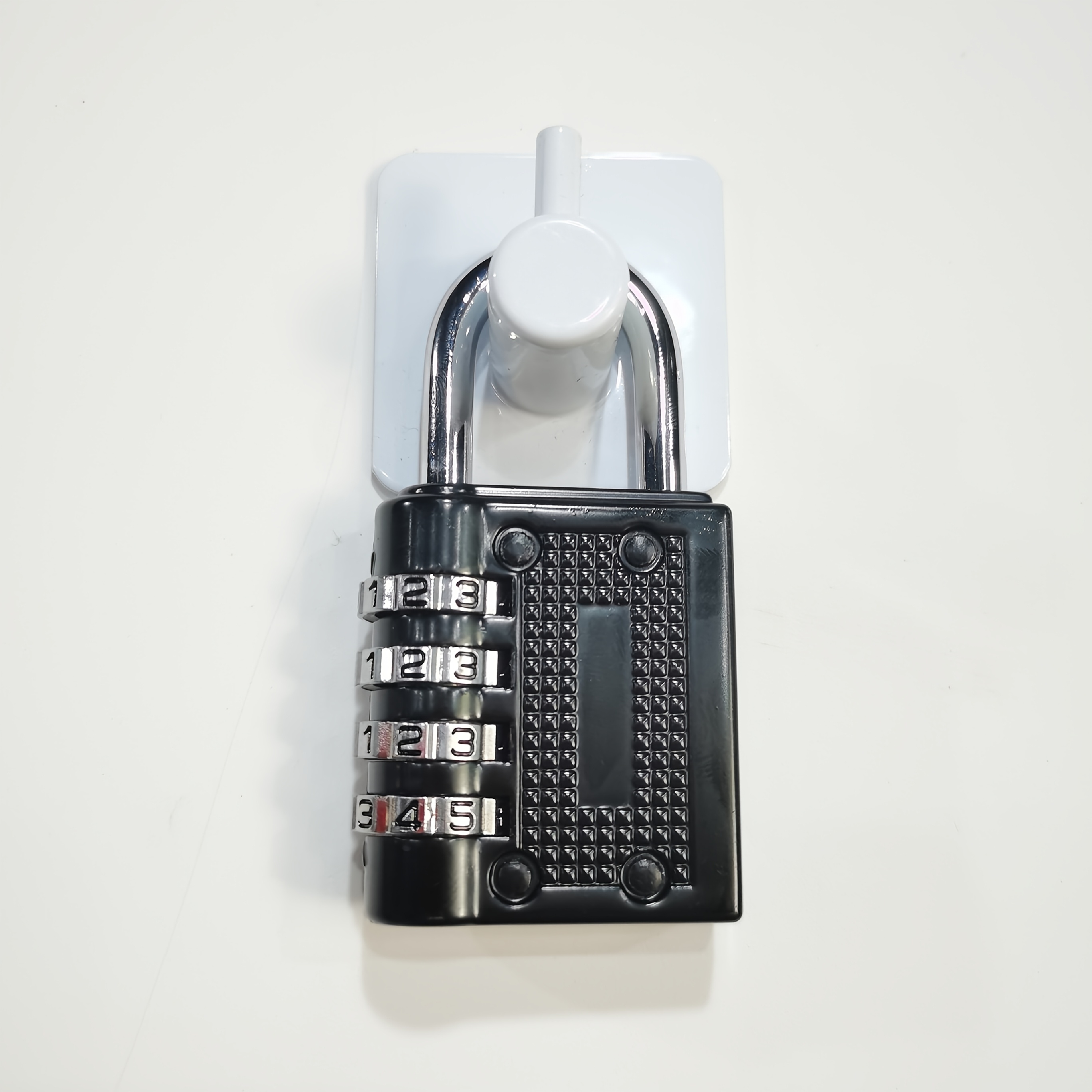 High-quality Lintolyard 4-digit Combination Lock Weatherproof Padlock For Outdoor And Gym Security