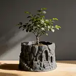 创意哥特式城堡废墟多肉花盆,中世纪城堡废墟花盆,独特哥特风桌面装饰小植物多肉容器,复古奇幻植物仙人掌盆,独特魔法地牢桌面装饰摆件,送给植物爱好者的个性礼物,3D微景观城堡多肉花盆,带排水孔