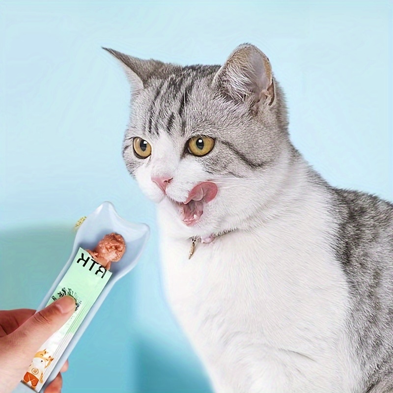 

1pc Cat Strip Squeeze Spoon, Pet Feeding Scoop, Cat Strip Feeder For Lickable Wet Cat Treats, Pet Liquid Snack Feeding Tool