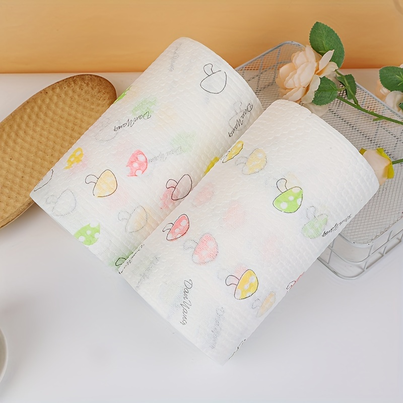 

200pcs/set Washable Reusable Disposable Kitchen Towels - Oil-free, Wet And Dry Use, For Home Cleaning (random Designs, 200 Sheets Per Roll)