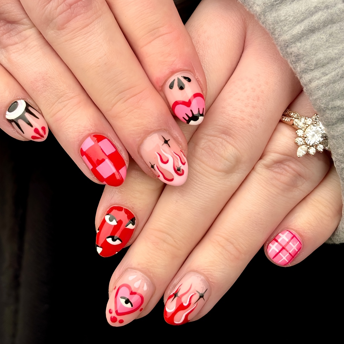 TEMU 24 pezzi di unghie finte corte ovali, nuovo prodotto unghie indossabili a forma di cuore e fiamma per , pezzi per manicure transfrontaliera per