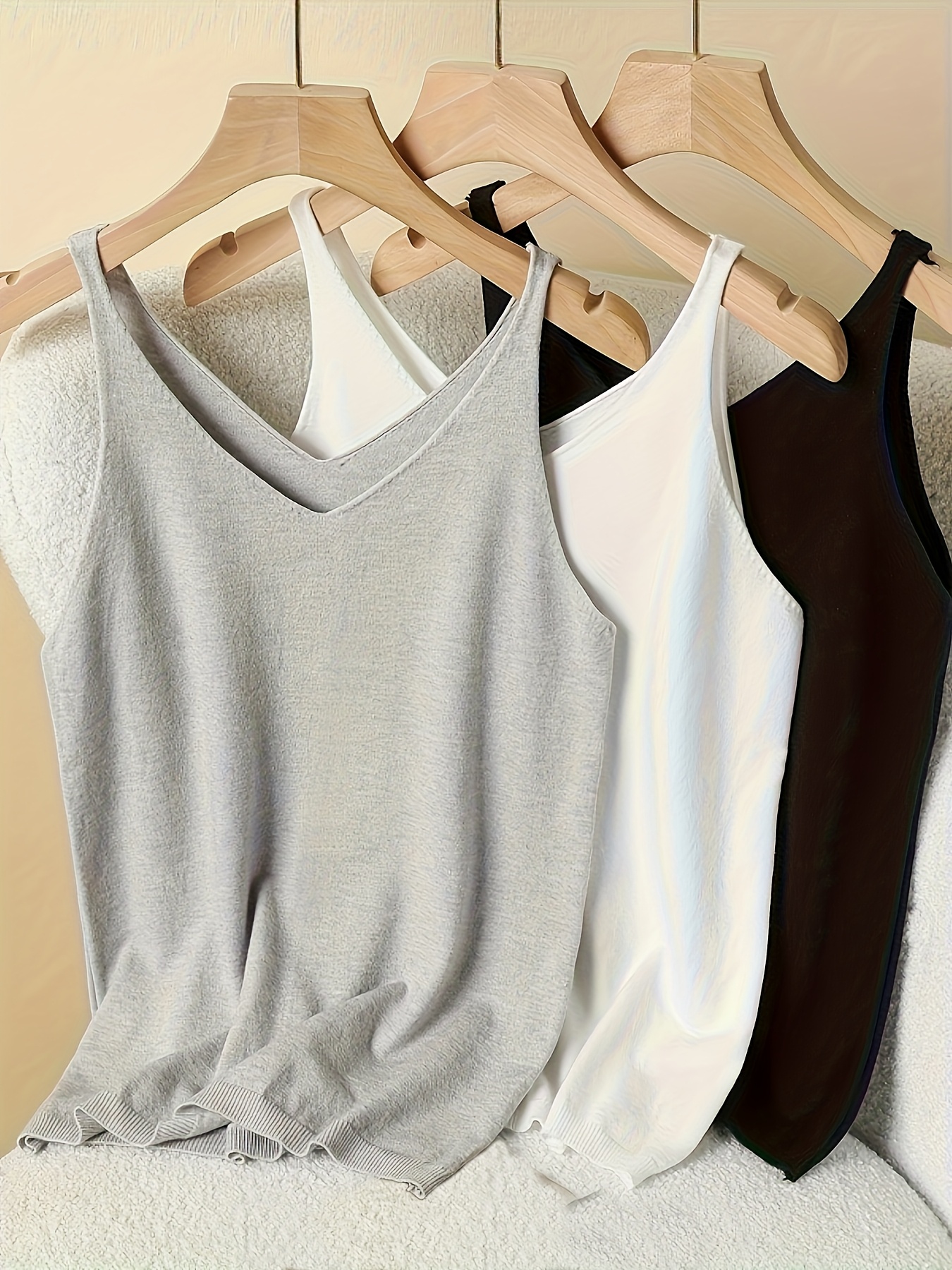 three piece mixed knit camisole v neck outerwear fashionable and comfortable black white and gray three piece suit 0