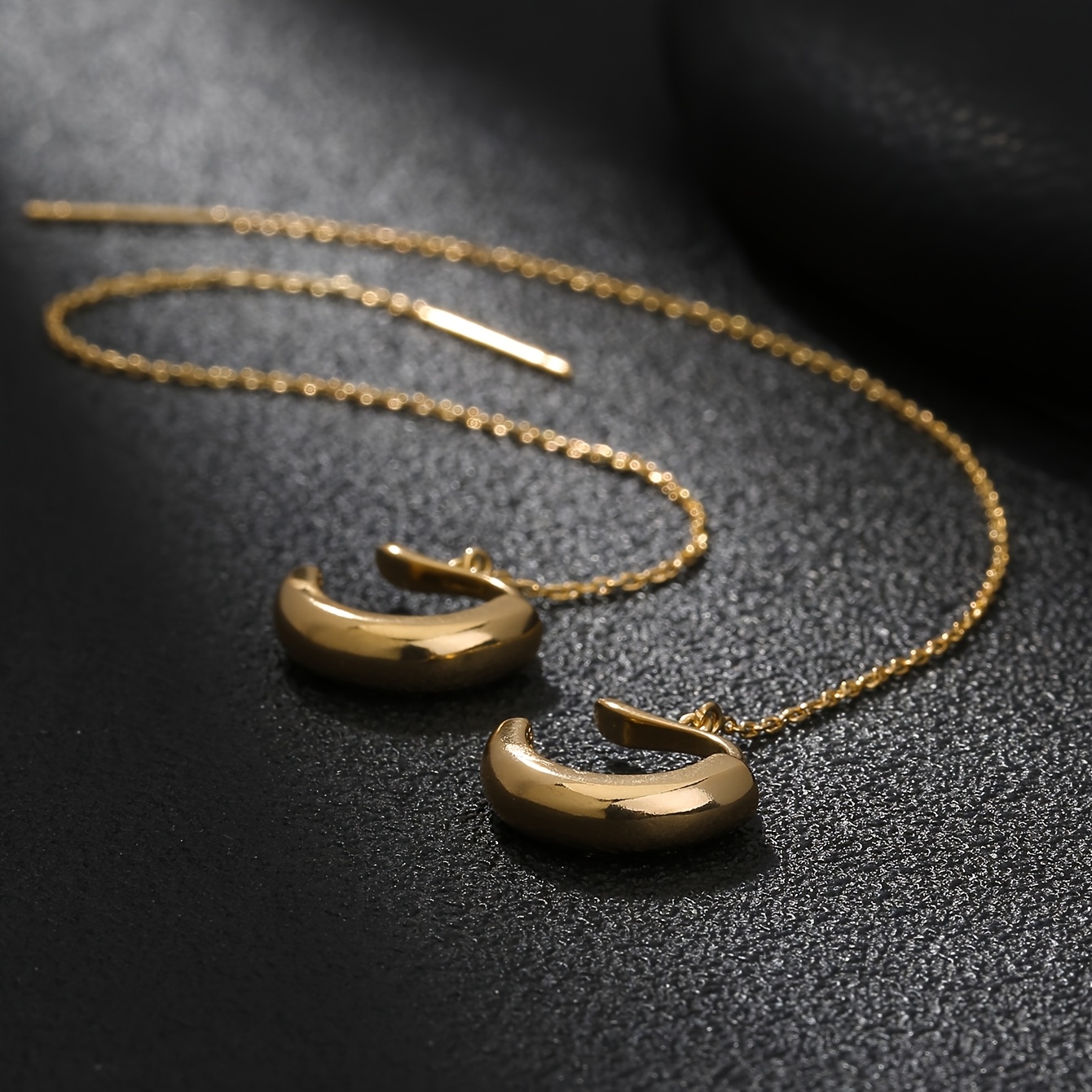 Image of Trendy Minimalist Ear Clip Chain Piercing Tassel Earrings For Women Daily Vacation Wear