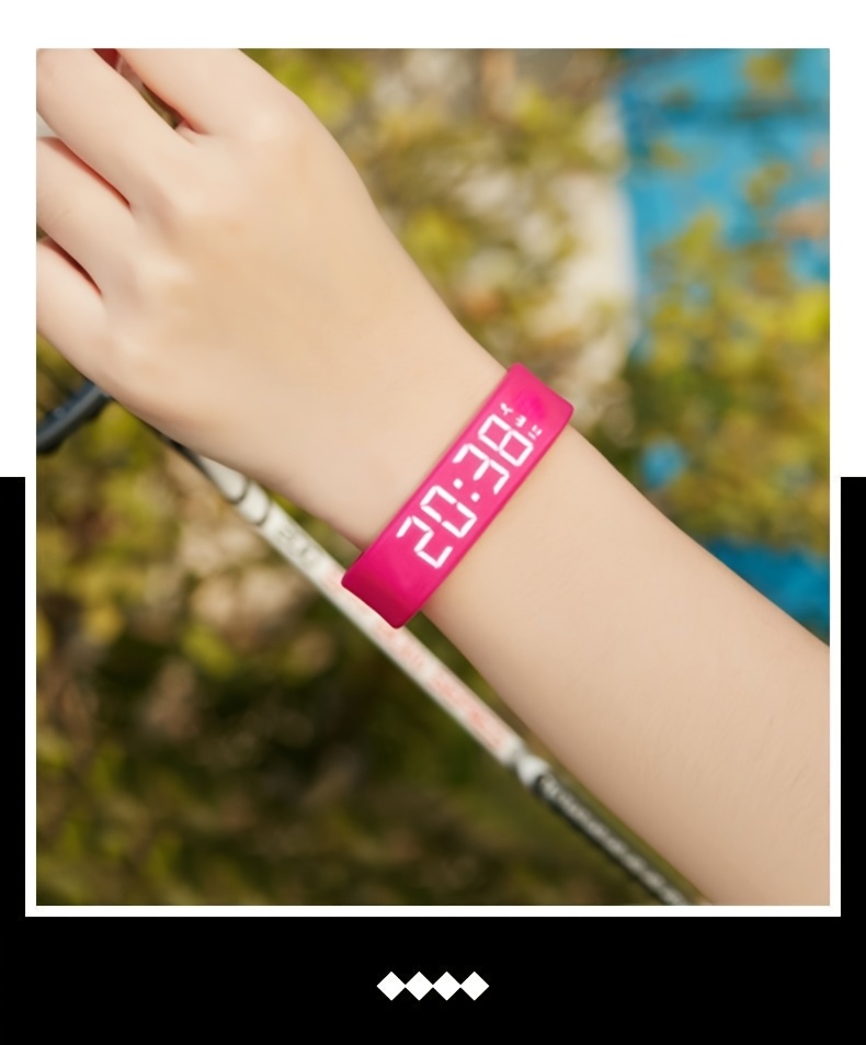 Montre Connectée Mince et Intelligente avec Compteur de Pas, Compteur de Calories & Réveil - Montre Numérique USB pour Étudiants, Podomètre, Chronomètre, Bracelet Souple (Compatible avec /, Non) - Idéale pour le Sport et le Quotidien