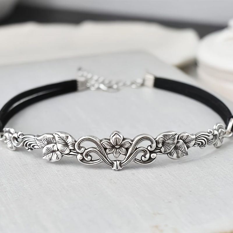 TEMU Women's Bohemian Vintage Floral Choker Necklace - Elegant Leaf & With Ornate Leaf Patterns, Durable Metal Jewelry For Everyday & Formal Events,