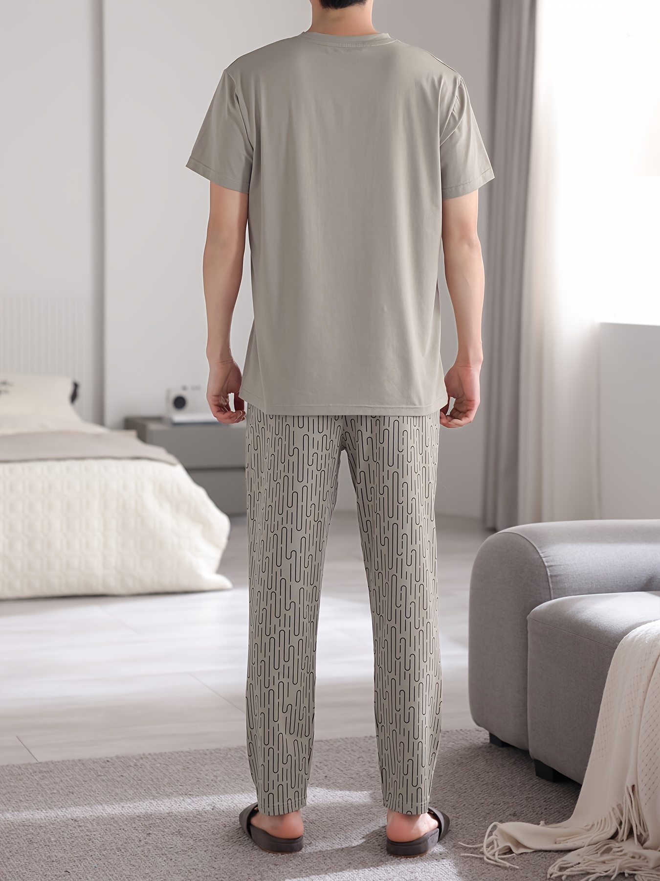 Men's Lightweight Cotton Pajama Set - Casual Solid Color Short Sleeve Tee & Pants, Breathable Summer Sleepwear with Pockets