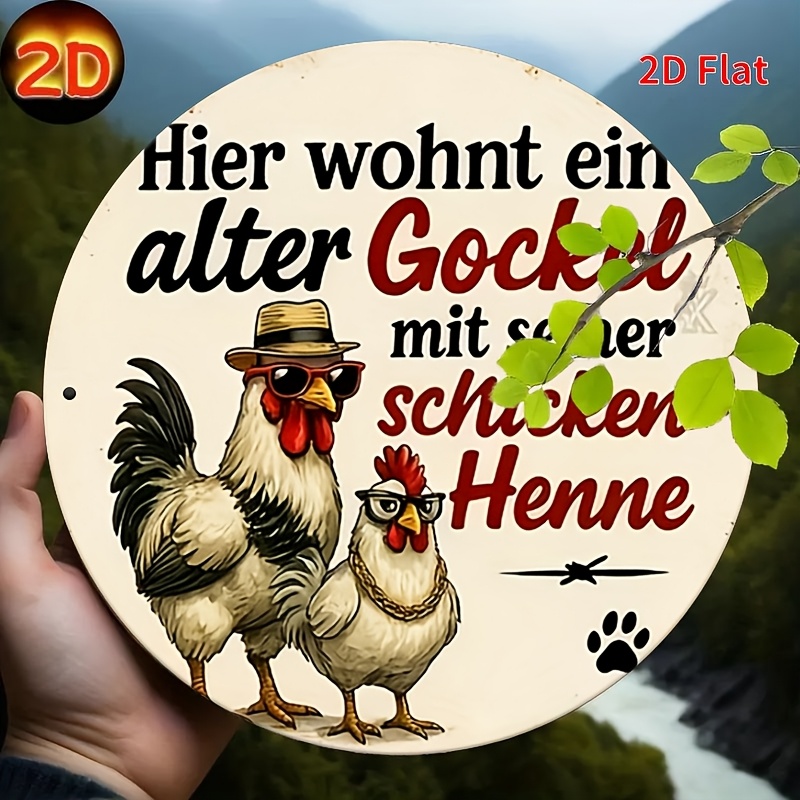 E-shop [2D Flat] Ein Vintage-Metall-Wanddekor-Schild mit einem " Hahn und einem stilvollen Hühner-Nest" im Maßstab 20×20 cm. Dieses rauhe Blechschild