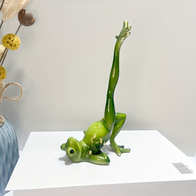 Yoga Frog Figurine - Meditating Frog Statues in Resin, Cute Desk Decor Suitable for / Use, Yoga Pose Decoration for Zen Spaces, for Decorative Accent