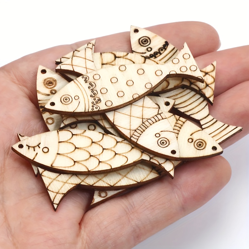 

50pcs Wood Painted Small Fish Home Decoration Nautical Style Wood Pendant Wood Chip Diy Painting Graffiti Crafts, Scrapbooking Handmade Wood Decorations, Wedding Home Party Decoration Supplies